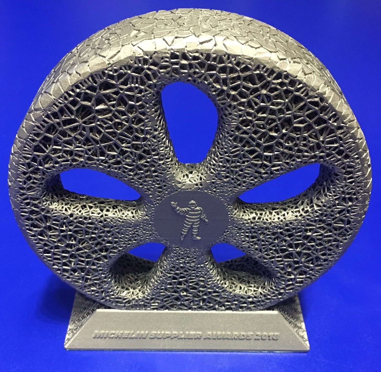 https://vmi-group.com/app/uploads/2018/10/Michelin_award1-e1622041793639.jpg